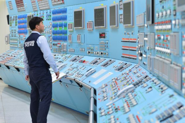 Meta Locks In Nuclear Power at Scale to Keep Its AI Data Centers Running