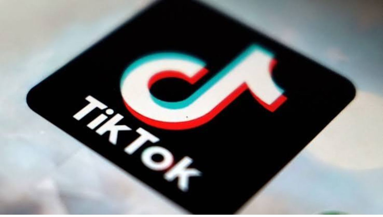 Brussels Says TikTok Left Children's Accounts Exposed to Adults