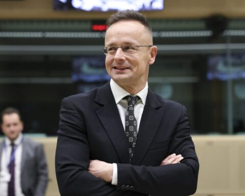 Szijjártó Trades Brussels for BYD in a Textbook 'Revolving Doors' Move