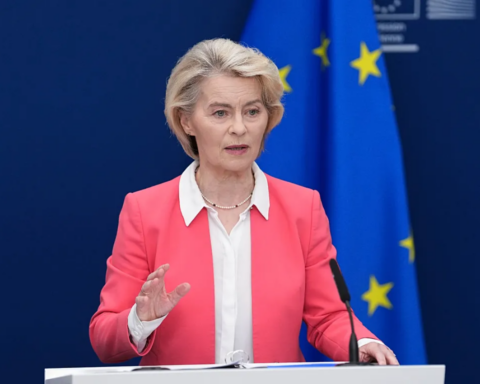 EU Chief Seeks Peace With Madrid While Pushing Barriers at Vulnerable Border Points