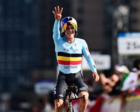 evenepoel fourth world time trial title danes