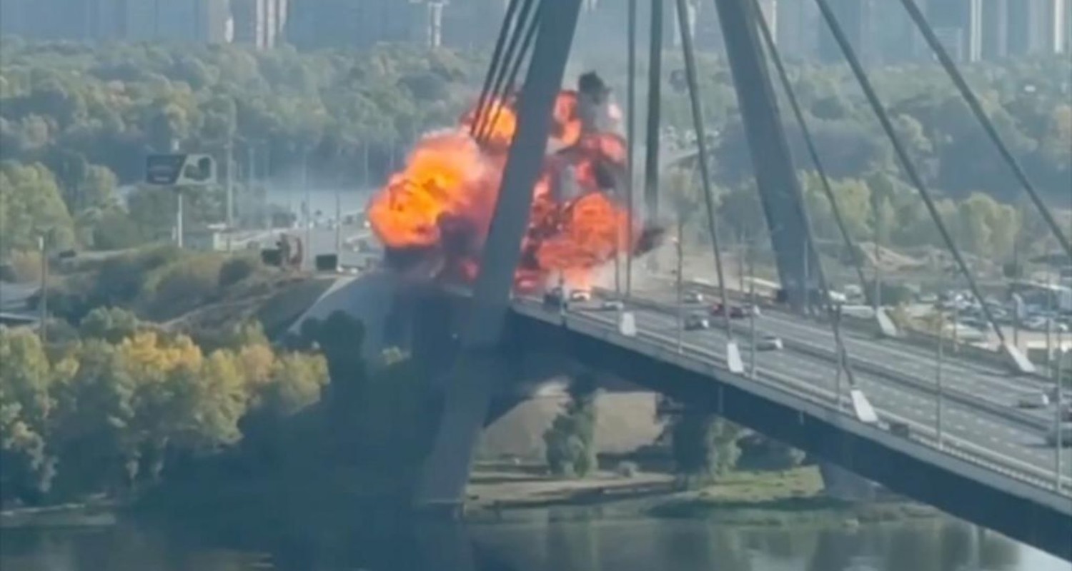 merz kyiv visit russian drones bridges